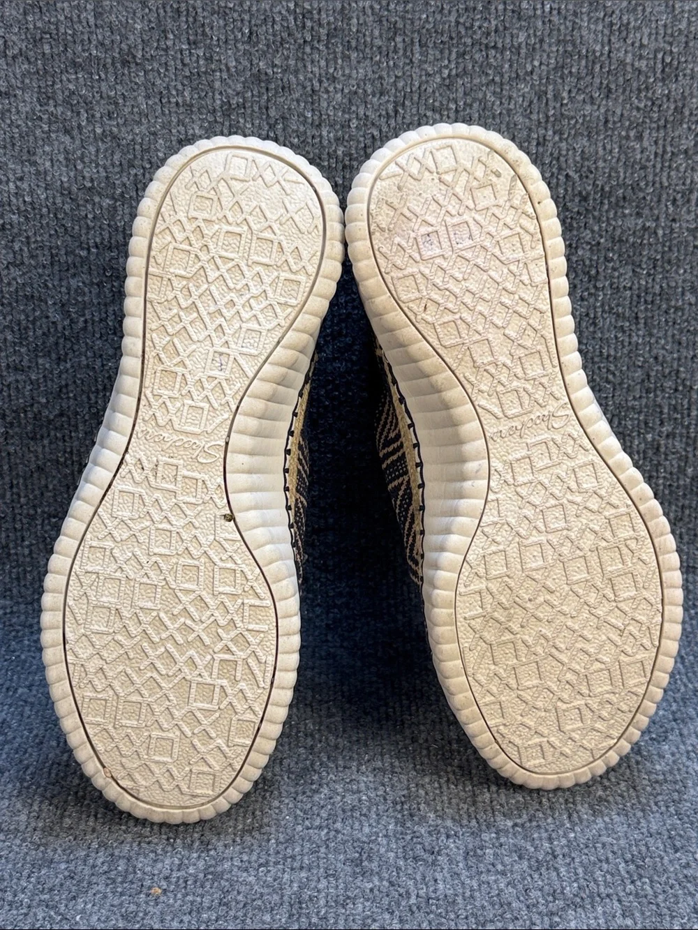 Skechers Navy & Tan Platform Knit Lace-Up Sneakers Size 9.5